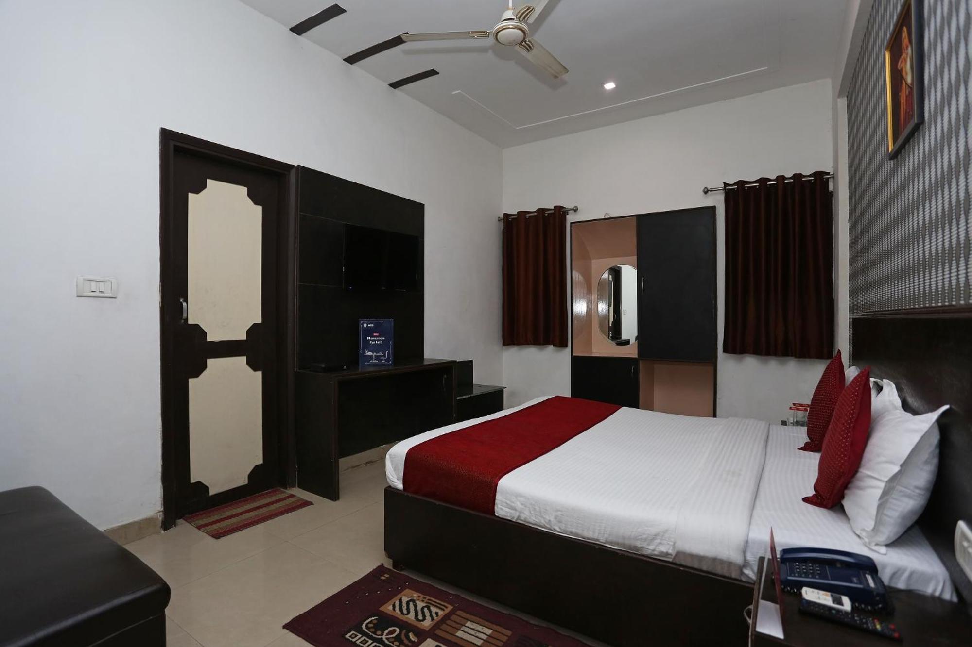 Hotel O Kanha Continental Agra  Eksteriør billede